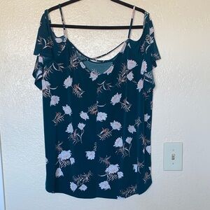 #K161- NWT Kaileigh Valette Back Detail Floral Cold Shoulder Blouse- 3X